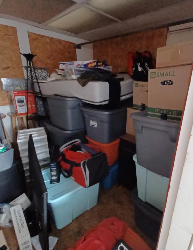 Storage Unit Auction in Osceola, IN at Red Dot Storage 145 ends on 28th